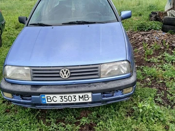 Авто Volkswagen Vento 1992 № 8845552
