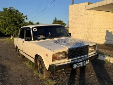 Авто ВАЗ 2107 1989 № 8845554