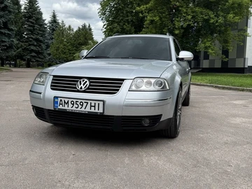 Авто Volkswagen Passat Variant 2004 № 8845651