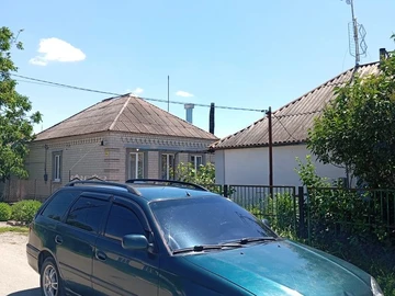 Авто Toyota Avensis Verso 2002 № 8845679