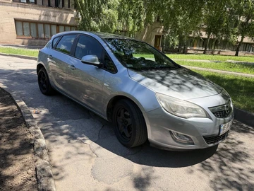 Авто Opel Astra 2011 № 8846044