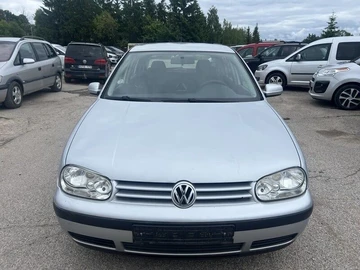 Авто Volkswagen Golf 2002 № 8846080