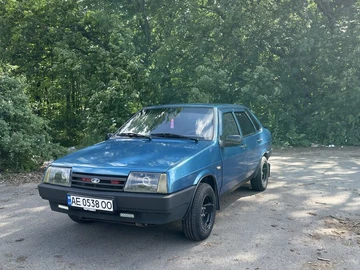 Авто ВАЗ 21099 2000 № 8846082