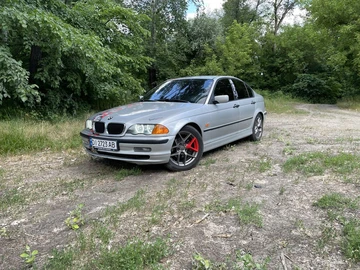 Авто BMW 3 Серия 2002 № 8846103