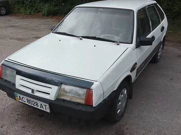 Авто ВАЗ 2109 1992 № 8846113