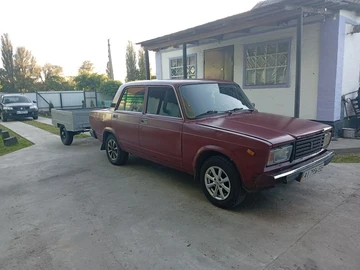 Авто ВАЗ 2107 1988 № 8846225