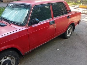 Авто ВАЗ 2107 1987 № 8846229