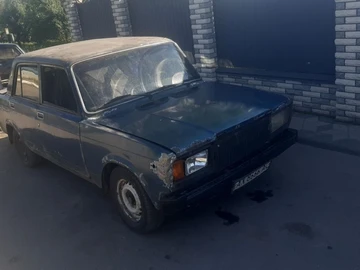 Авто ВАЗ 2107 2005 № 8846342