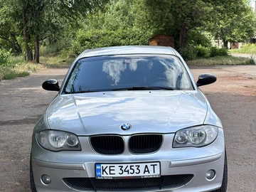 Авто BMW 1 Серия 2005 № 8846486