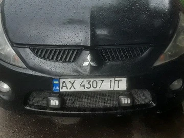 Авто Mitsubishi Grandis 2004 № 8846671