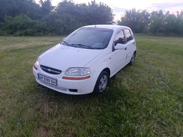 Авто Chevrolet Aveo 2004 № 8846778