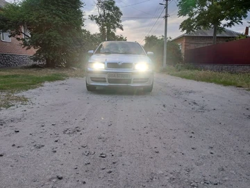 Авто Skoda Octavia 2002 № 8846824