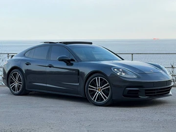 Авто Porsche Panamera 2018 № 8846926