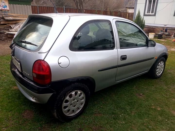 Авто Opel Corsa 1997 № 8847006