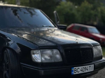 Авто Mercedes W124 1990 № 8847026