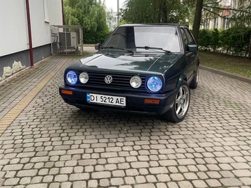 Авто Volkswagen Golf 1990 № 8847295