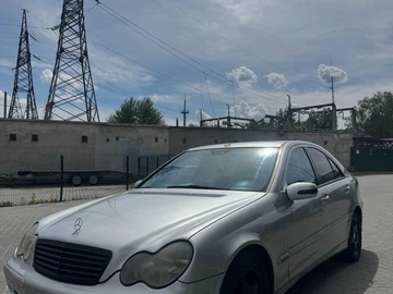 Авто Mercedes 220 2002 № 8847363