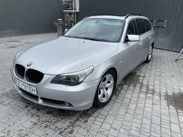 Авто BMW 5 Серия 2004 № 8847419