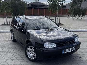 Авто Volkswagen Golf 2001 № 8847427
