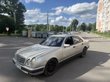 Авто Mercedes 220 1999 № 8847438