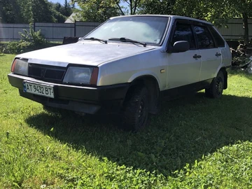 Авто ВАЗ 2109 1993 № 8847522