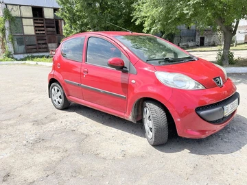 Авто Peugeot 107 2008 № 8847578