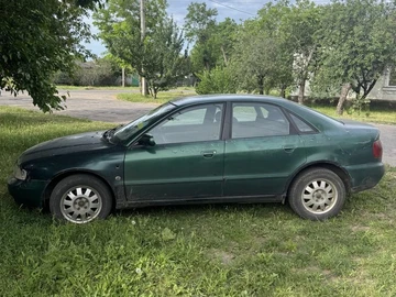 Авто Audi A4 1990 № 8847583