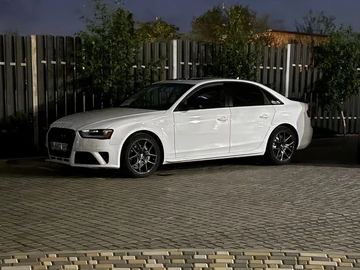 Авто Audi A4 2014 № 8847900