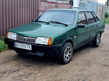 Авто ВАЗ 21099 2000 № 8847938