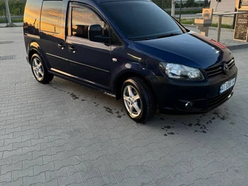 Авто Volkswagen Caddy 2011 № 8847943