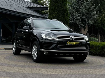 Авто Volkswagen Touareg 2017 № 8847970