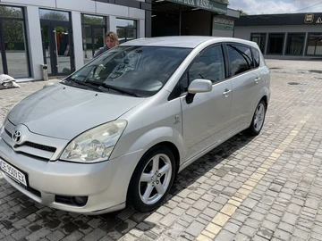 Авто Toyota Corolla Verso 2007 № 8848010