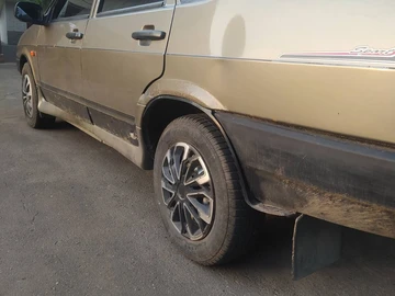Авто ВАЗ 21099 2001 № 8848013