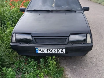 Авто ВАЗ 2109 1992 № 8848143