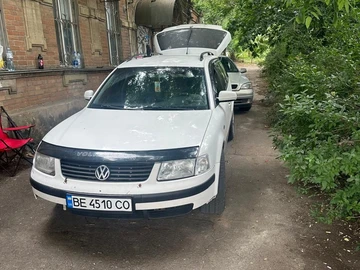 Авто Volkswagen Passat Variant 2000 № 8848153