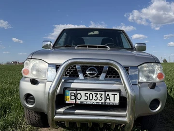 Авто Nissan Np 300 Pick Up 2010 № 8848231