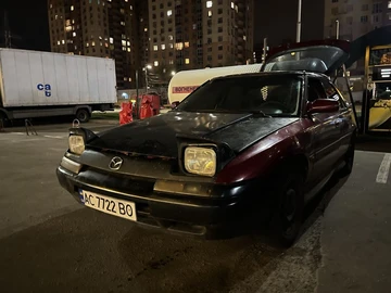Авто Mazda 323 1992 № 8848244