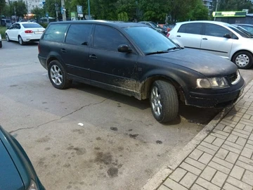 Авто Volkswagen Passat Variant 1998 № 8848370
