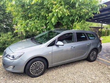 Авто Opel Astra 2011 № 8848420