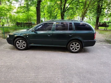 Авто Skoda Octavia 2002 № 8848853
