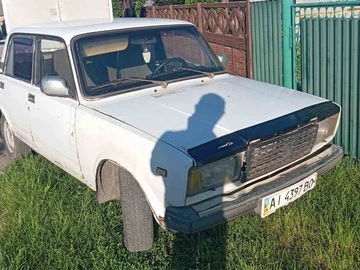 Авто ВАЗ 2107 1998 № 8848969