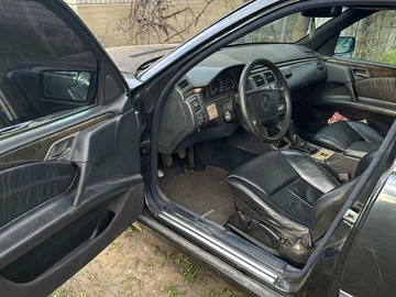 Авто Mercedes E Серия 1998 № 8848982