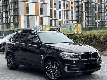 Авто BMW X5 2017 № 8849062