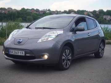 Авто Nissan Leaf 2014 № 8849208