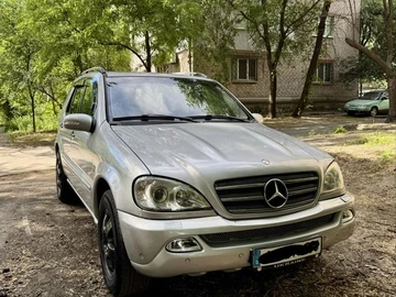Авто Mercedes Ml Серия 2005 № 8849315