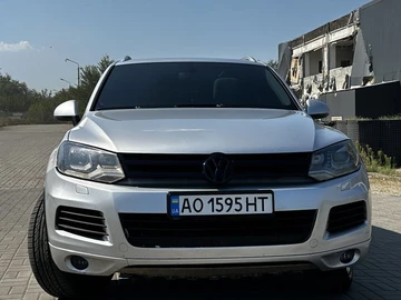 Авто Volkswagen Touareg 2010 № 8849389