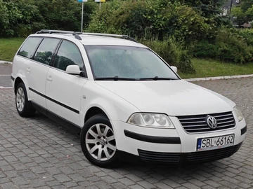 Авто Volkswagen Passat Variant 2002 № 8849419