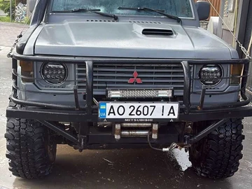 Авто Mitsubishi Pajero 1987 № 8849483