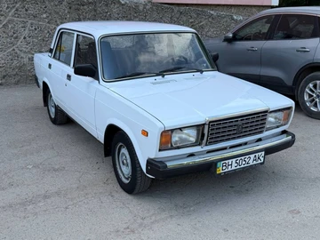 Авто ВАЗ 2107 2005 № 8849497
