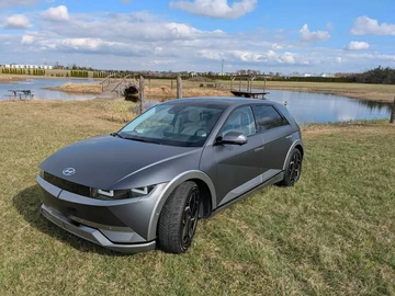 Авто Hyundai Ioniq 2022 № 8849515